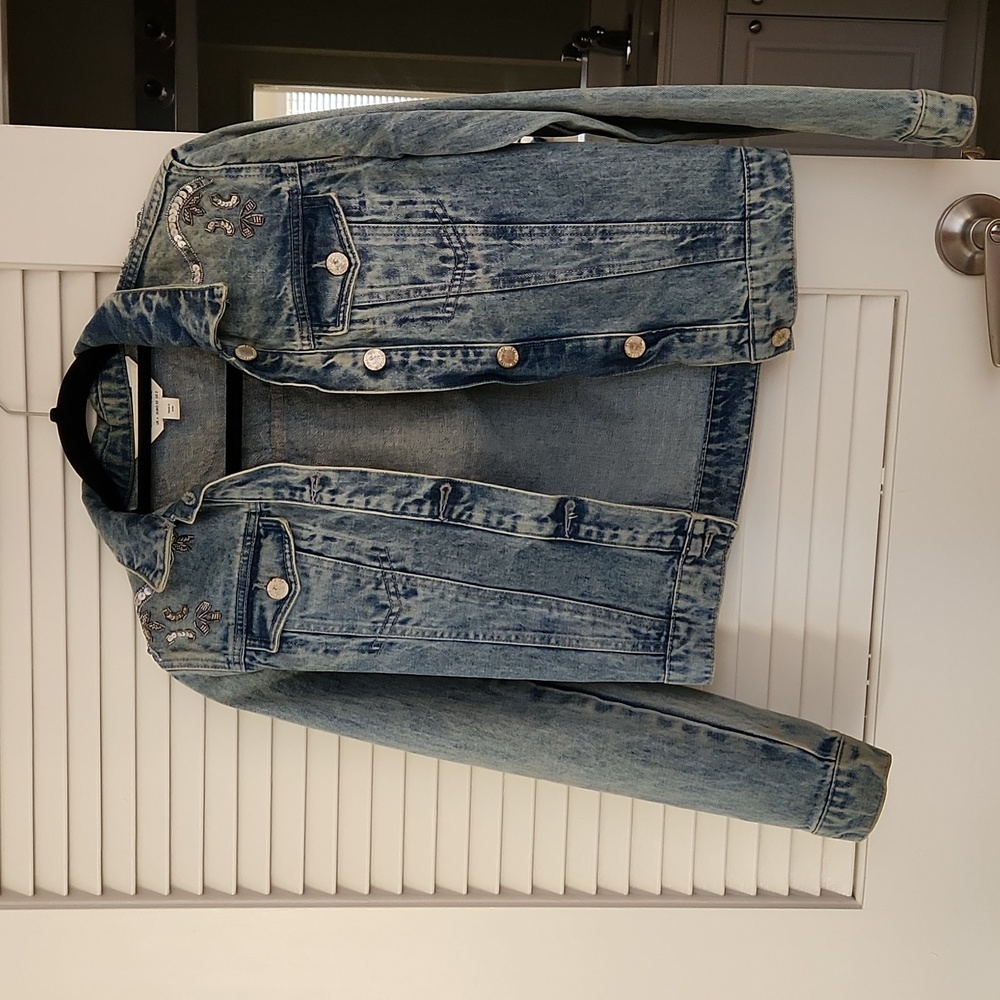 light wash jean jacket